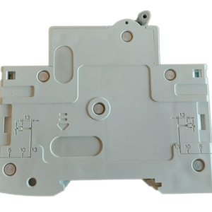 Alternative view of Inge: DC 3P Mini Circuit Breaker 40A 10KA 750VDC (GDDC-C63-C40-3P)